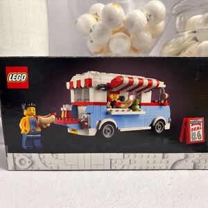 LEGO 40681 Icons Retro Food Truck - Brand NEW and SEALED
